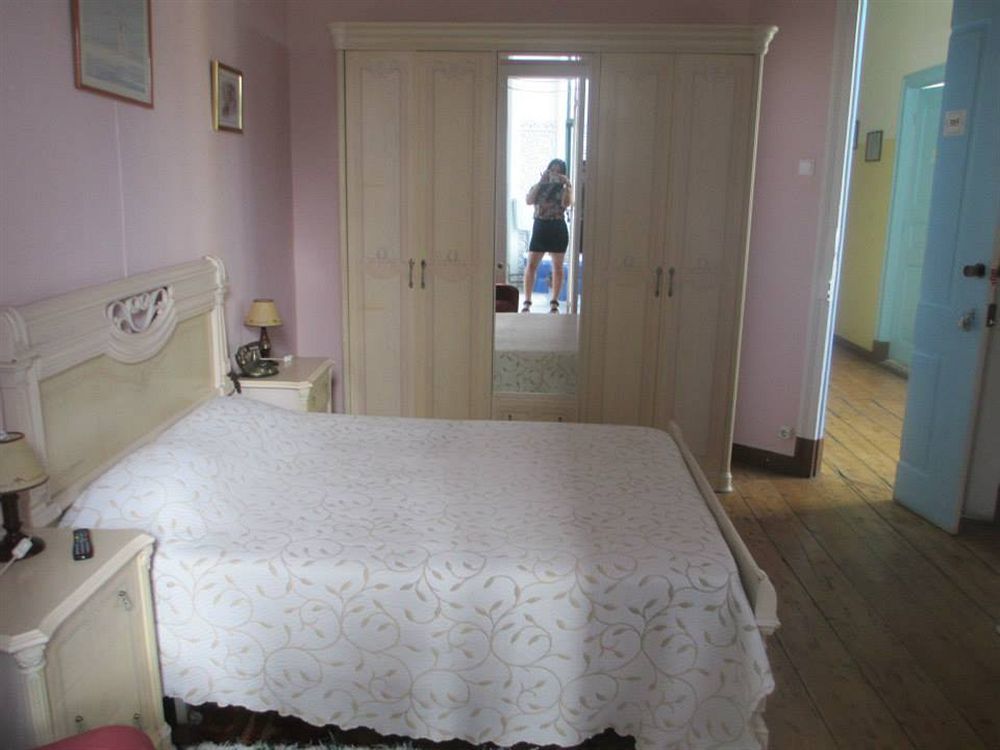 Hostel Pensao Sao Joao Da Praca Lisboa Exteriér fotografie